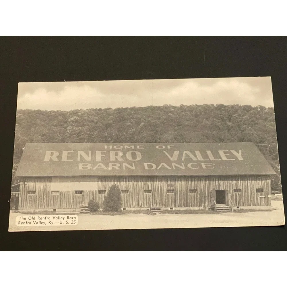 00705 VTG Renfro Valley Barn Dance Postcard Home of Kentucky KY Old Barn‎ Scene